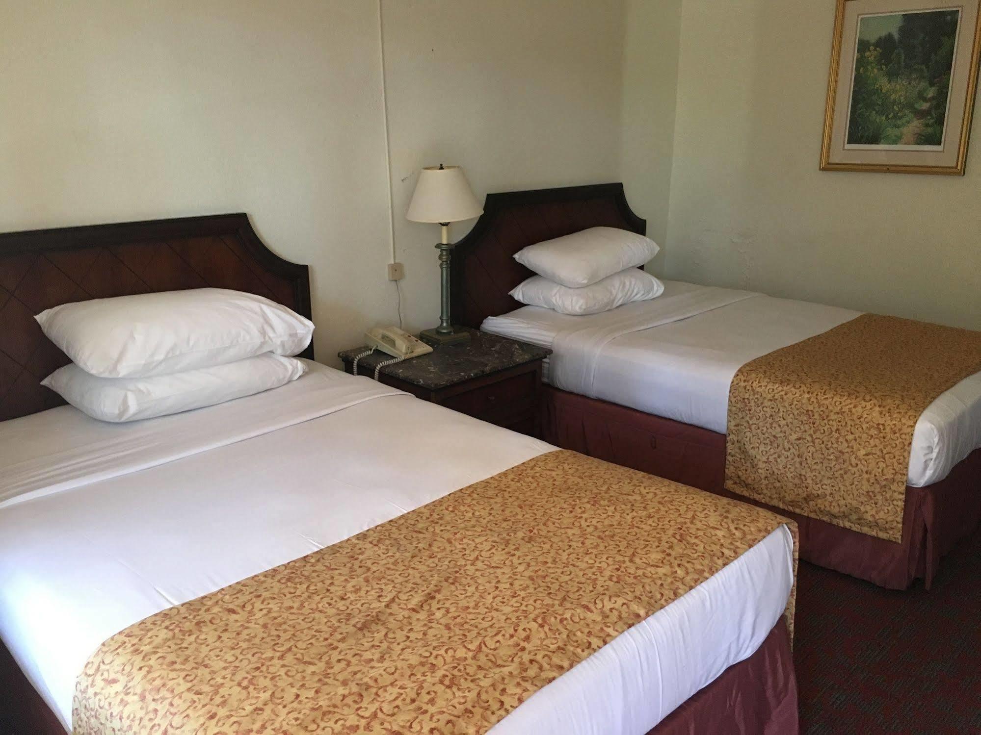 Waterford Inn Esterno foto