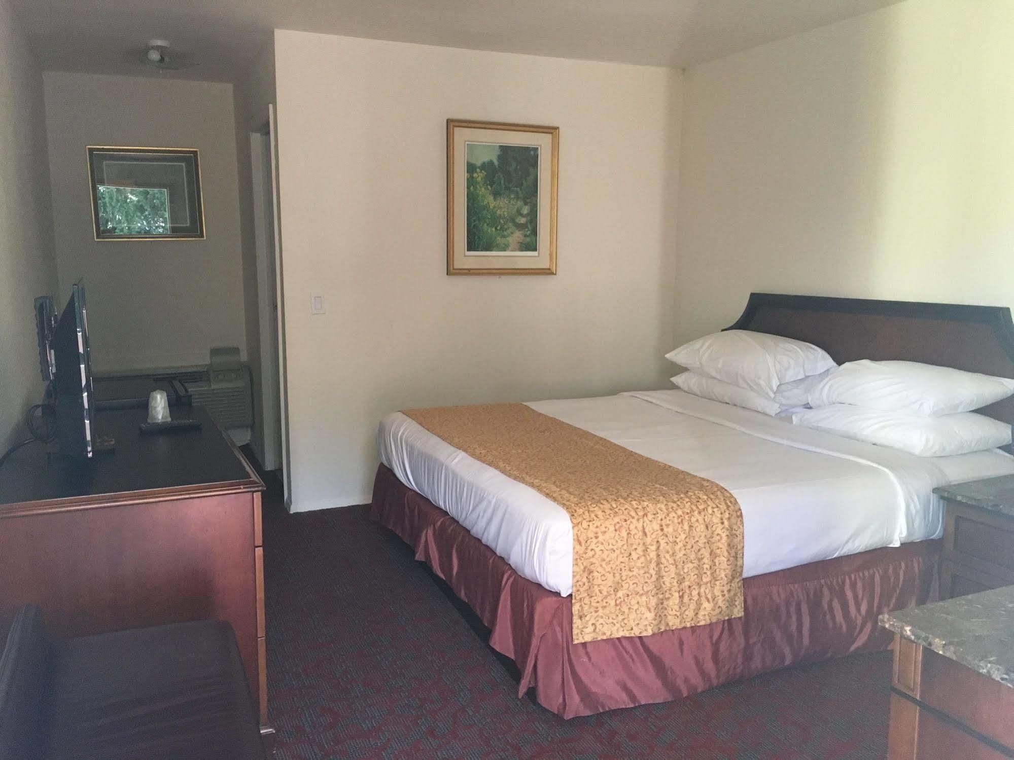 Waterford Inn Esterno foto